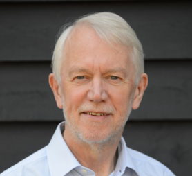 Headshot Christopher Wales
