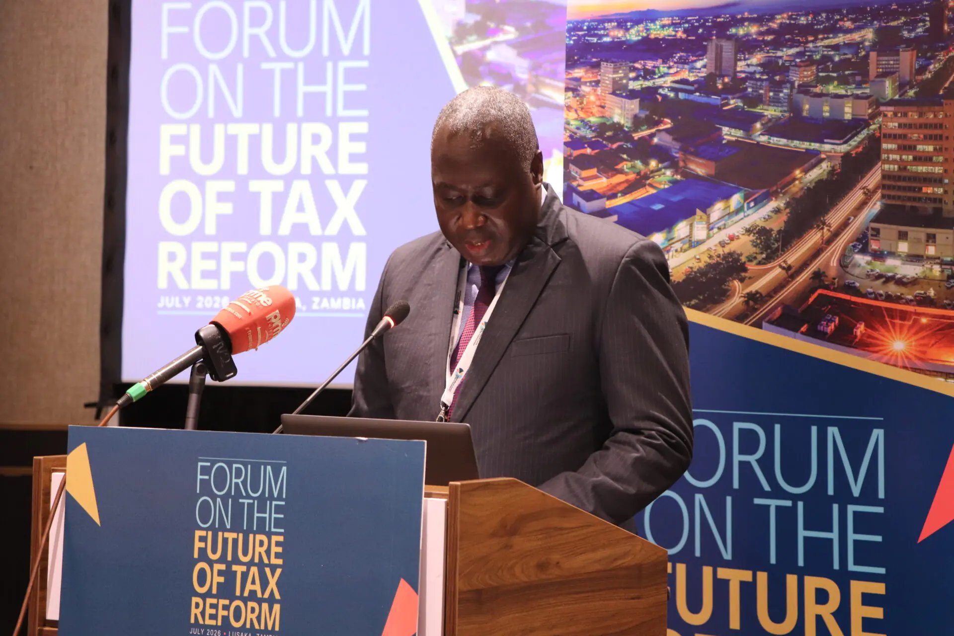 Richard Kapasa providing the opening remarks on behalf of ZRA Commissioner General Dingani Banga